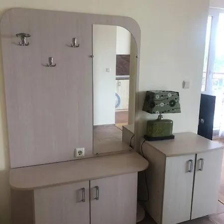 2 Bed With Sea Views Apartment Slantschew brjag