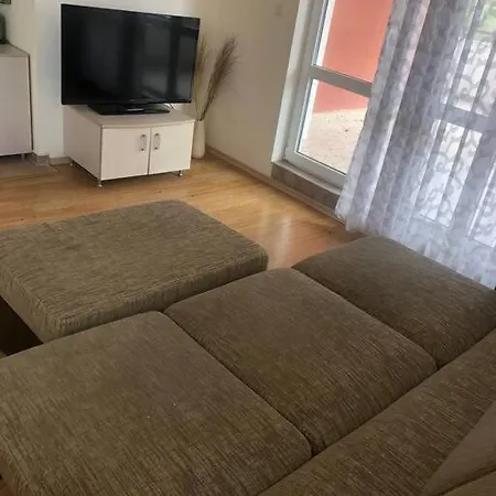 2 Bed With Sea Views