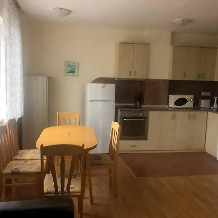 2 Bed With Sea Views Slantschew brjag